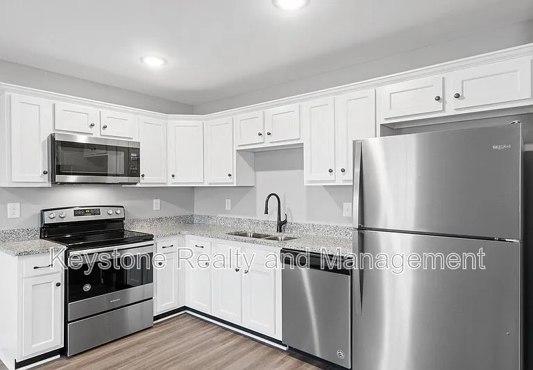 Heritage Pointe Drive — Photo 4