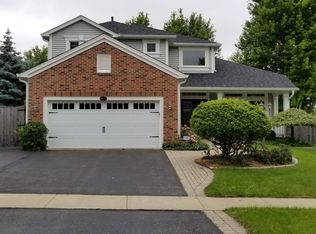 417 Prides Run, Lake In The Hills, IL 60156