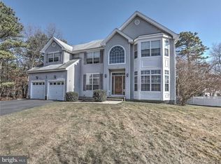16 Orchid Ln, Barnegat, NJ 08005