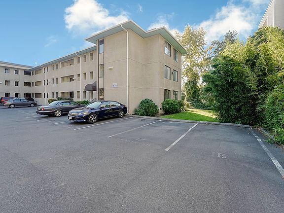 4th image of 1100 S Atlantic St Unit 209