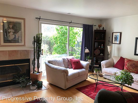 2nd image of 100 Mariner Green Dr