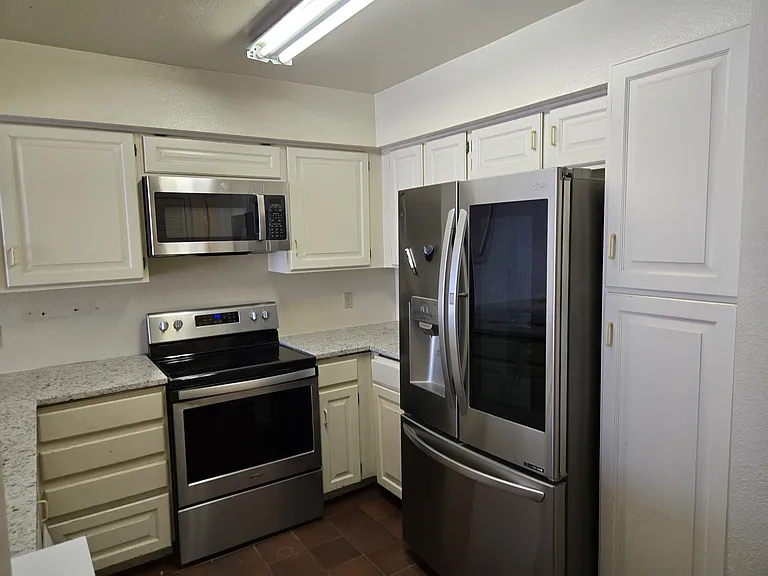 7401 N Scottsdale Rd #28 — Photo 6