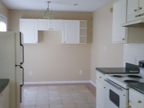 3rd image of 6215 Mayridge Dr