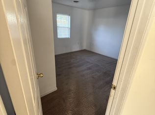 206 Pine St, Energy, IL 62933
