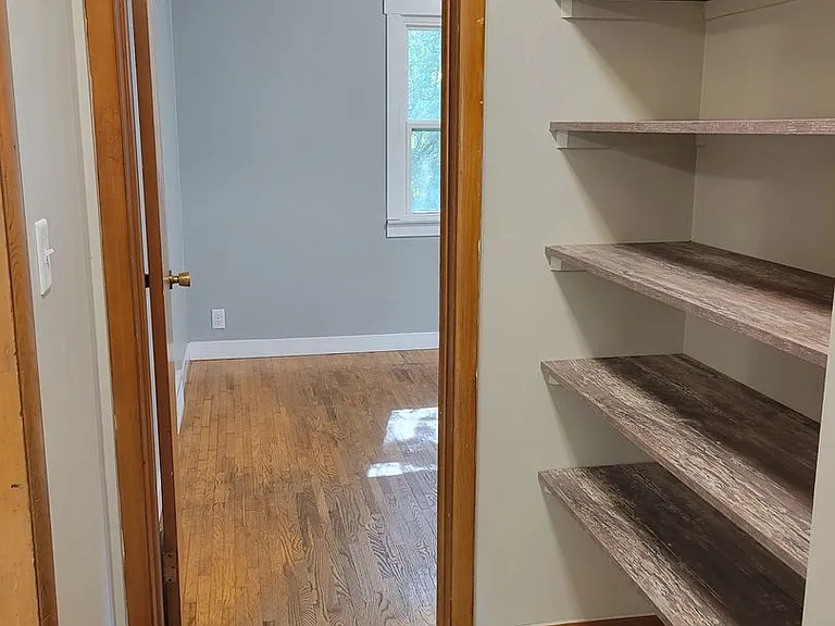 220 Church St — Photo 22