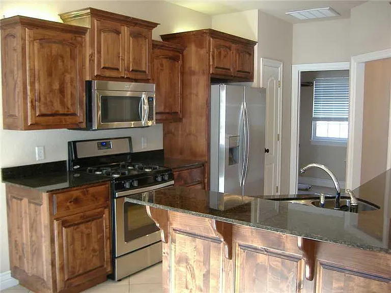 34 Witherby Dr — Photo 4