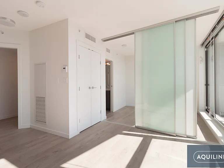 685 Pacific Blvd #2405 — Photo 3