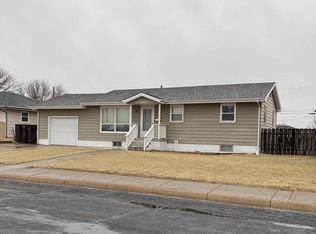1704 Felten Dr, Hays, KS 67601