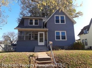 1818 9th St, Moline, IL 61265