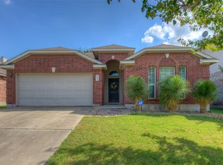 290 Middle Crk, Buda, TX 78610