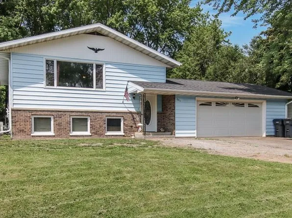 2211 East LAWRAINE STREET, Marshfield, WI 54449