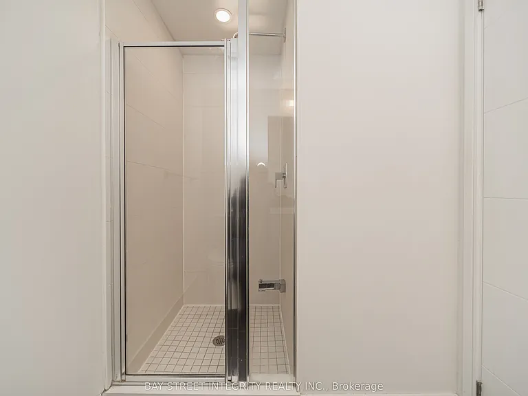 50 Wellesley St E #2801 — Photo 20