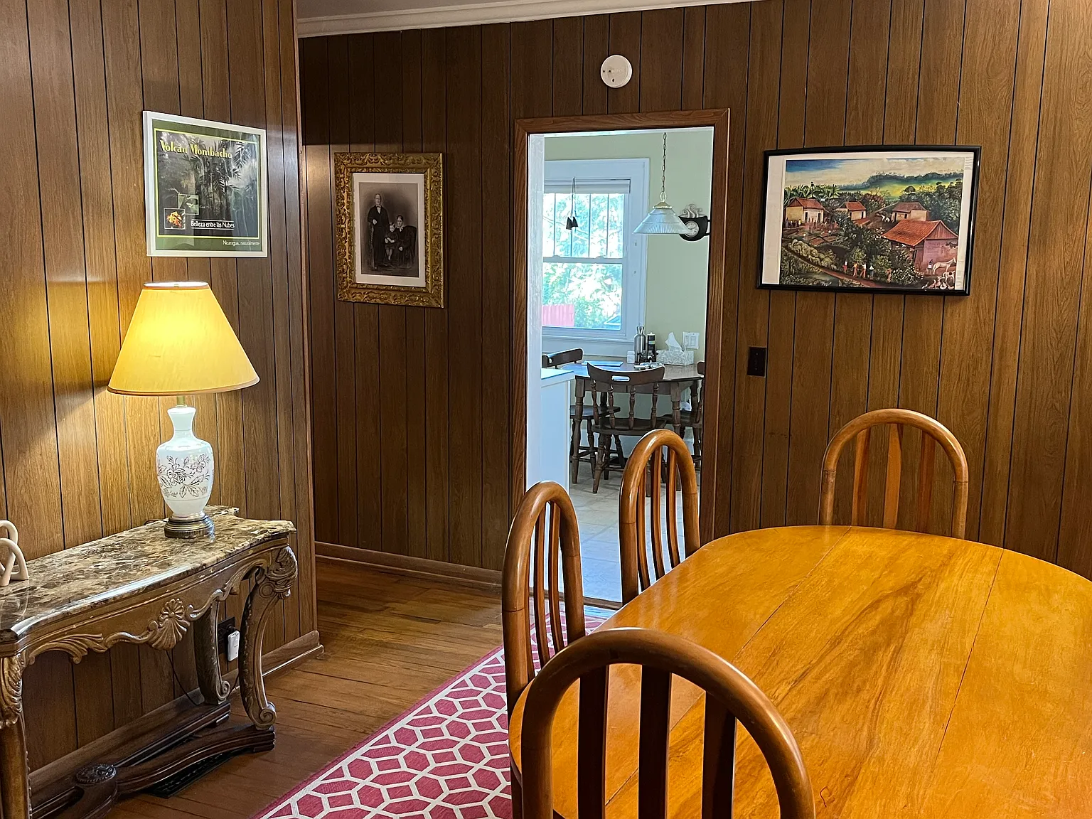 3 bed, 1.5 bath, 1770 sqft, $1,950 — Photo 2