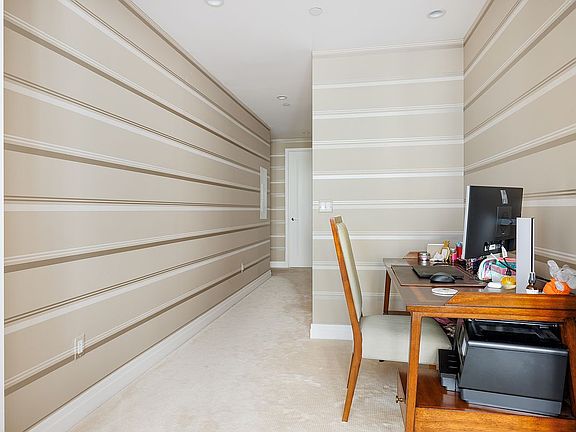 4th image of 177 9th Ave #2C