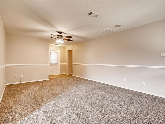 3rd image of 3536 Tommy Hays Dr