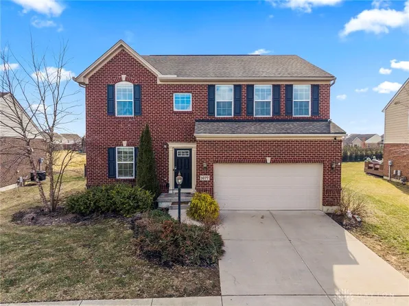 1677 N Wood Creek Dr, Centerville, OH 45458