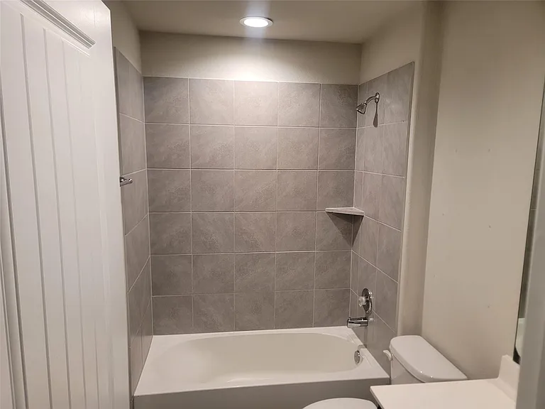 846 Autumn Flats Way — Photo 11