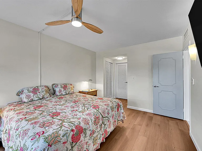 3800 Galt Ocean Dr #311 — Photo 12