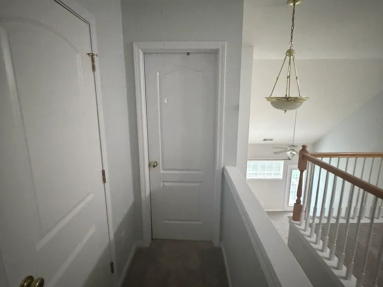 2414 Suwanee Pointe Dr — Photo 16