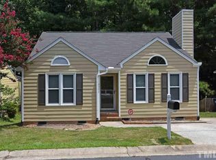 4504 Timberhurst Dr, Raleigh, NC 27612