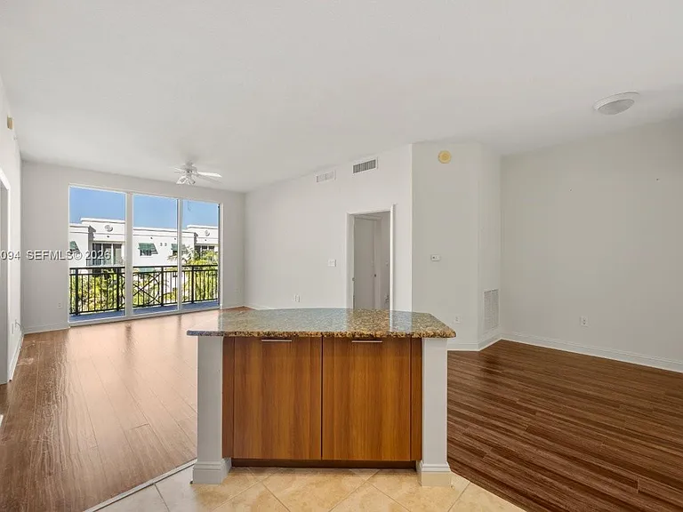 510 NW 84th Ave #620 — Photo 24