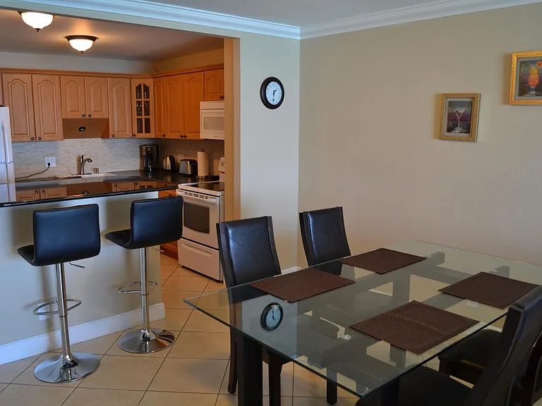 2101 S Ocean Dr #1712 — Photo 4