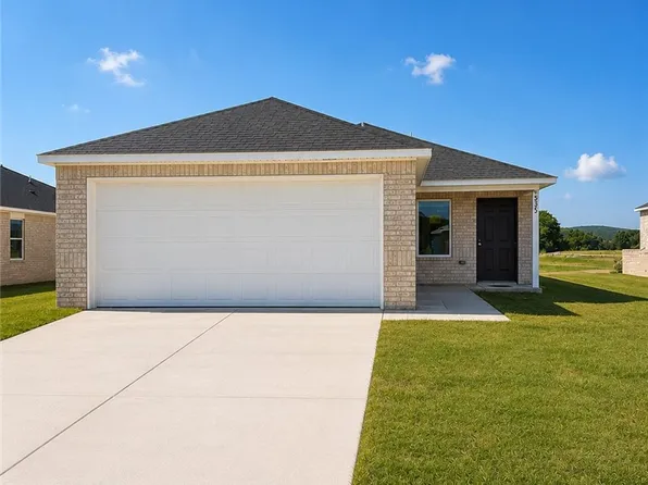 535 E Boston St, Prairie Grove, AR 72753