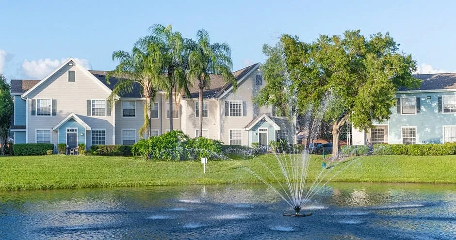 Windermere at Lakes Edge Apartments