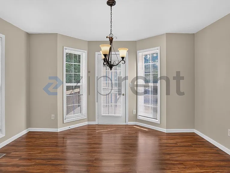 19 Savannah Pl — Photo 23