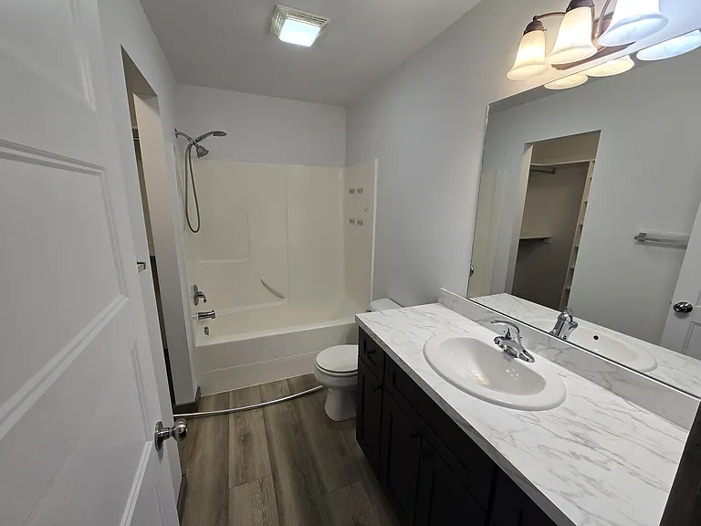 745 Linda Ln — Photo 21