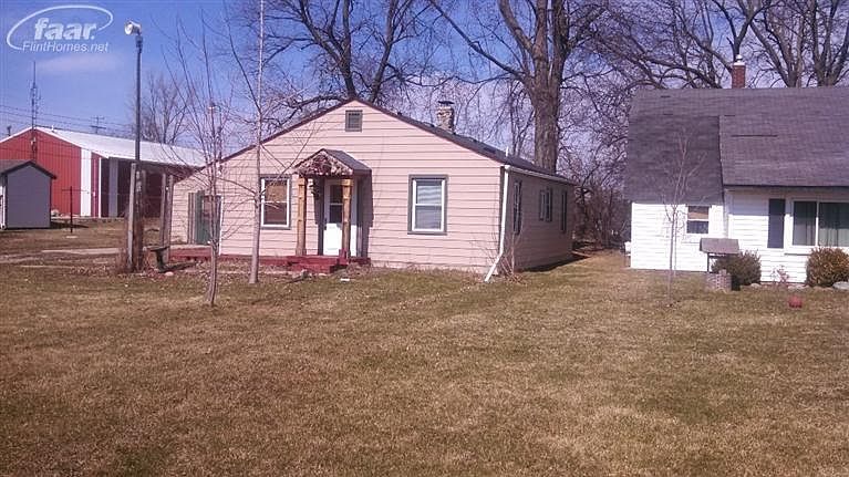 1st image of 207 Park St