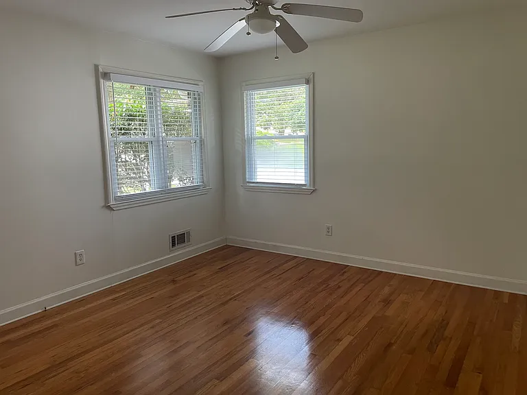 2421 Persimmon Rd — Photo 23