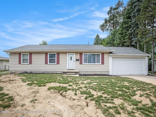 5117 Jo Don Dr, East Lansing, MI 48823