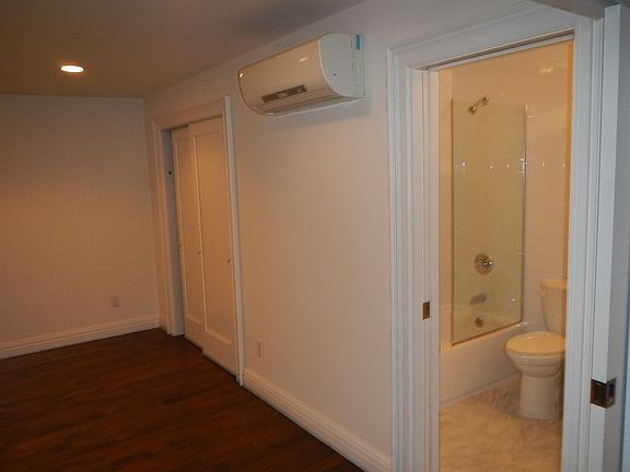4th image of 8 W 9th St APT 2