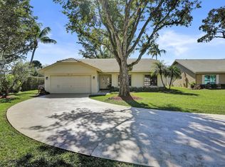 6010 Petaluma Drive, Boca Raton, FL 33433