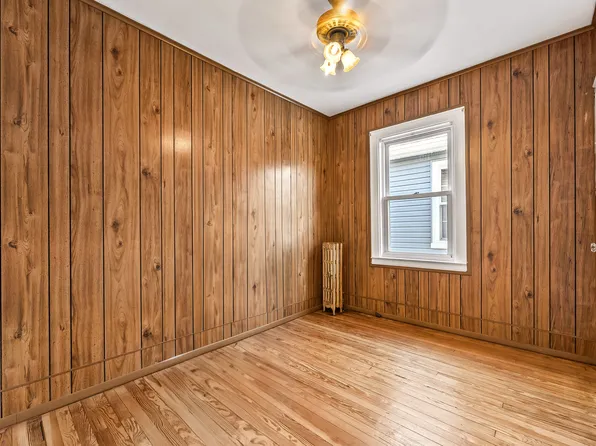 2229 East 38th Street image 22 of 33