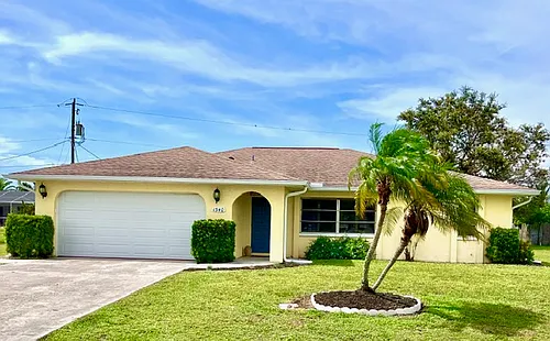 1340 Forked Creek Dr Photo 1