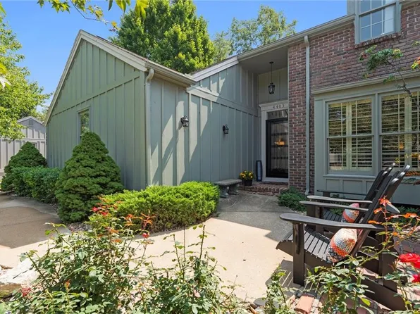 4403 W 112th Ter, Leawood, KS 66211