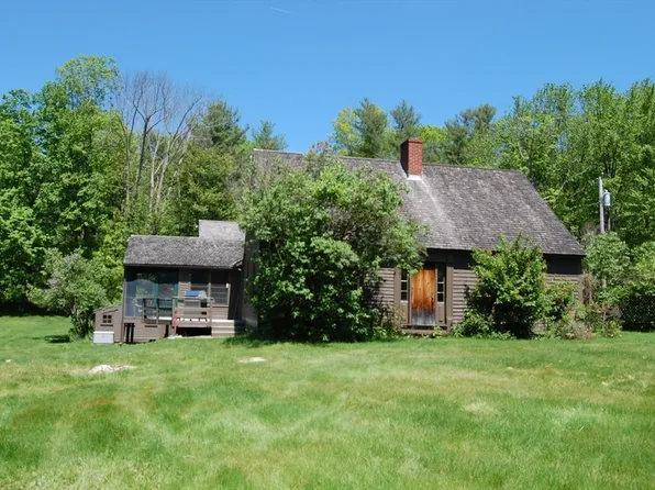 622 Spencer Rd, Oakham, MA 01068