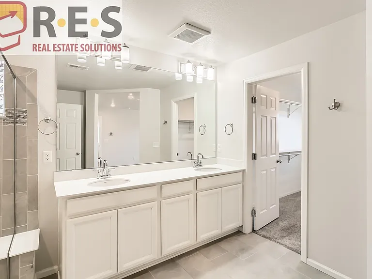 15994 E Otero Cir — Photo 23