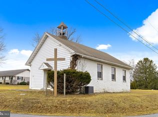 3 Martzall Rd, Denver, PA 17517