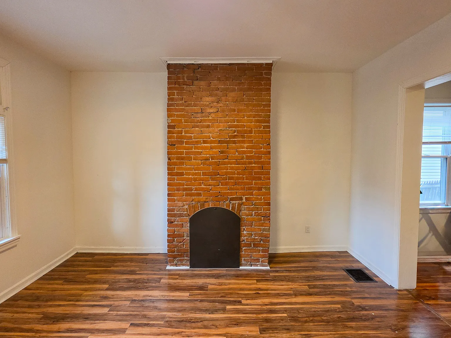 110 Kirk Avenue - 1 — Photo 4