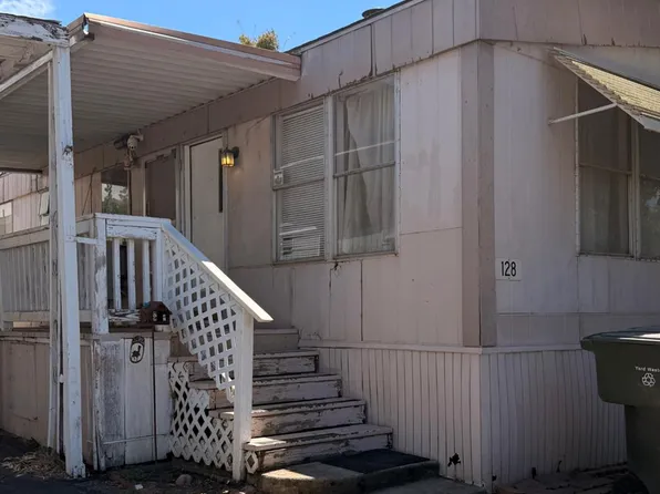 900 Old Stockton Rd, Oakdale, CA 95361