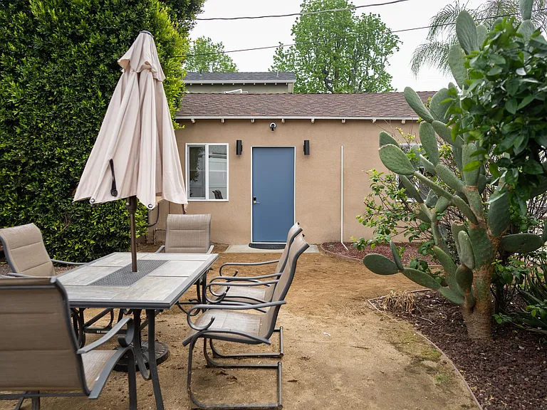 10809 Hartsook St — Photo 5