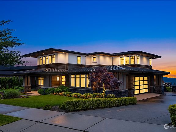 4th image of 3474 NE Harrison Drive