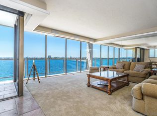 3860 Riviera Dr UNIT 402, San Diego, CA 92109