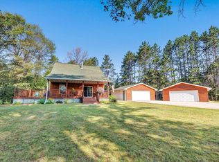 N7733 Parkway Rd, Crivitz, WI 54114