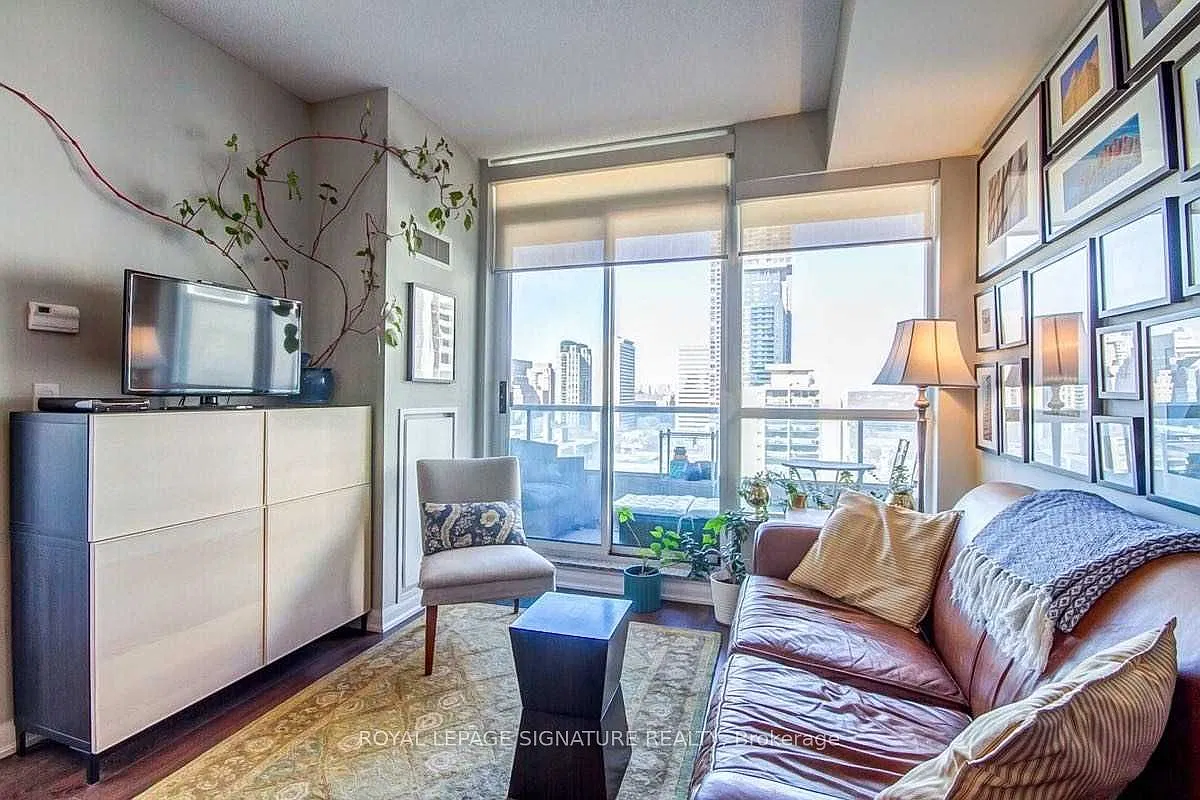 2 bed, $2,400 — Photo 3