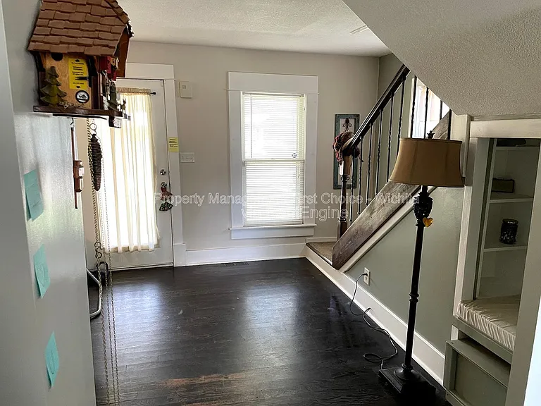 830 S Fern St — Photo 2