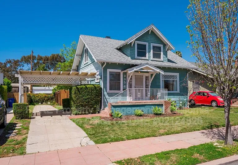 3354 Granada Ave — Photo 1